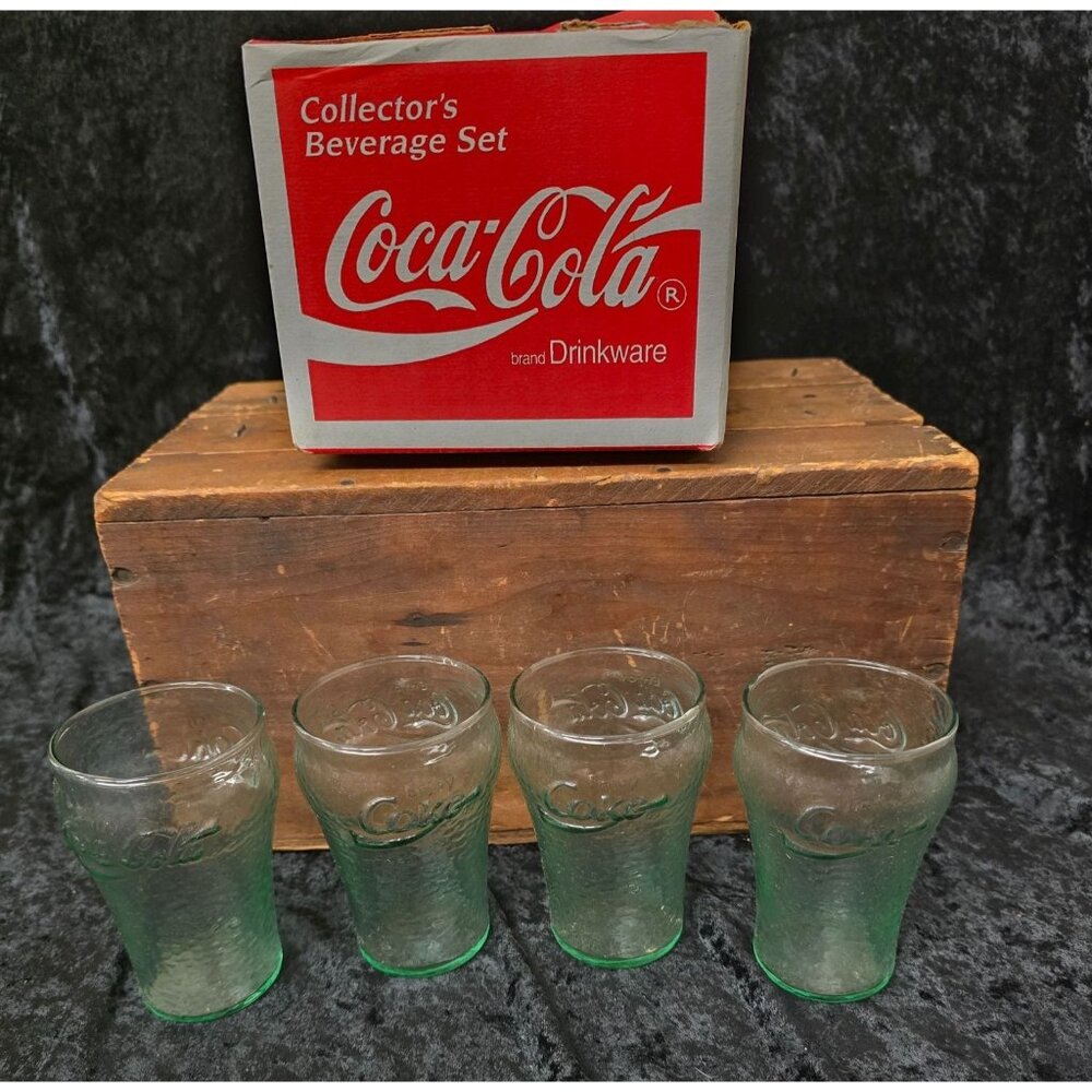 1995 Coca-Cola Collectors Beverage 4 Piece Glass Cup Set